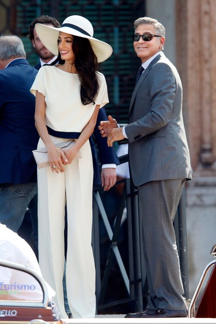 George-Clooney-Amal-civil-ceremony-Vogue-29sept14-pa_b